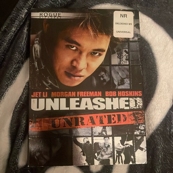 UNLEASHED DVD - Picture 1 of 1